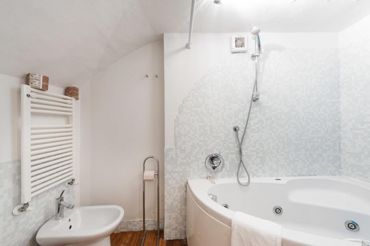 Pontevecchio Luxury Suite Amazing Location - Hosted By Sweetstay 佛罗伦萨 外观 照片